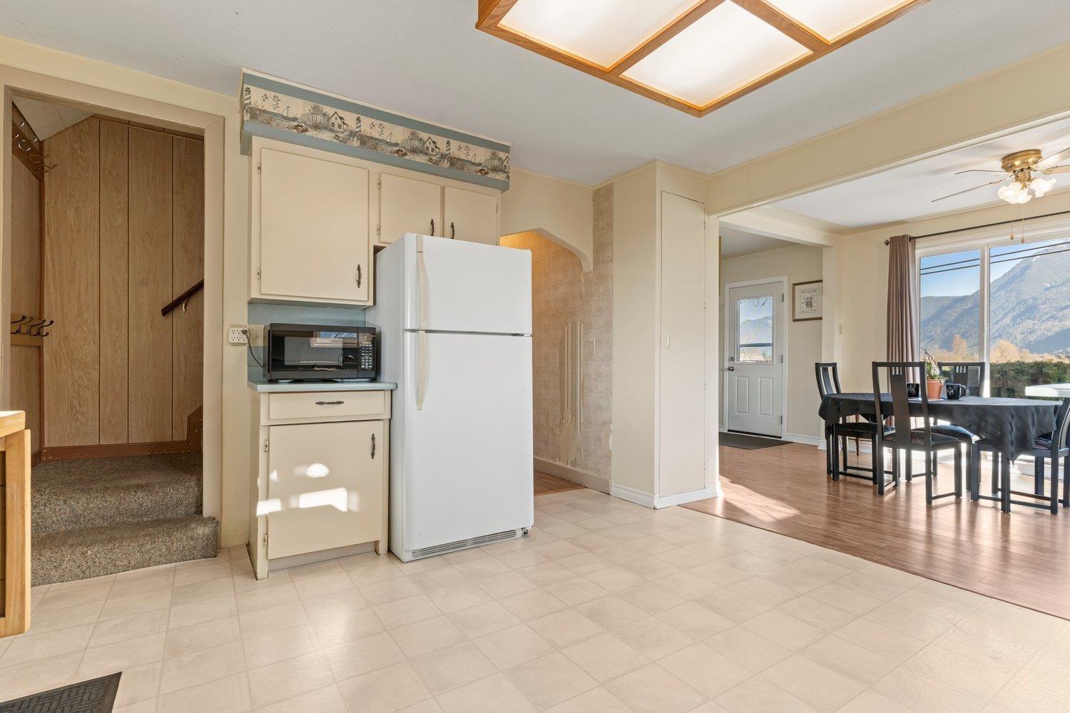 9227 ANNIS ROAD, East Chilliwack, Rosedale