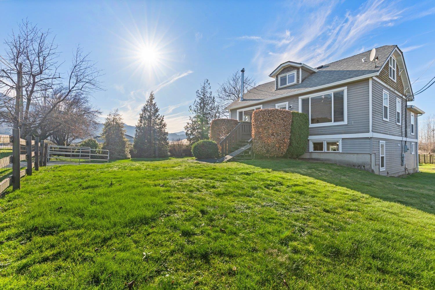 9227 ANNIS ROAD, East Chilliwack, Rosedale