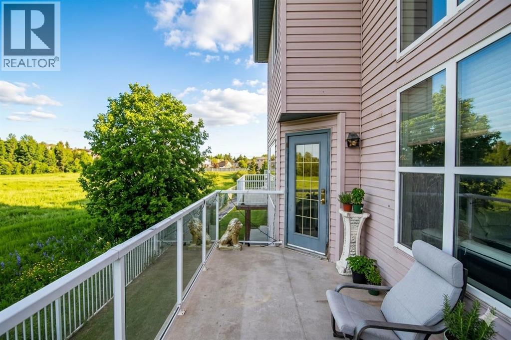 Single Family House for Sale in  Anaheim Crescent NE Monterey Park Calgary 