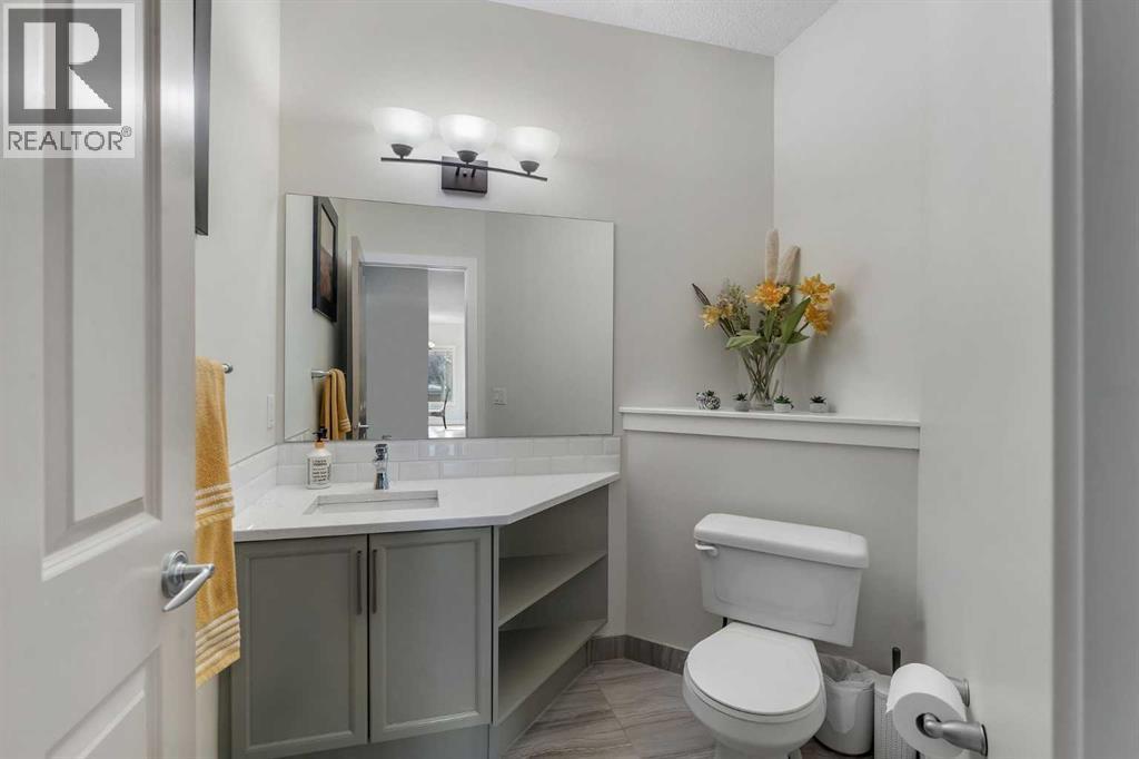 Single Family House for Sale in  Everhollow Rise SW Evergreen Calgary 