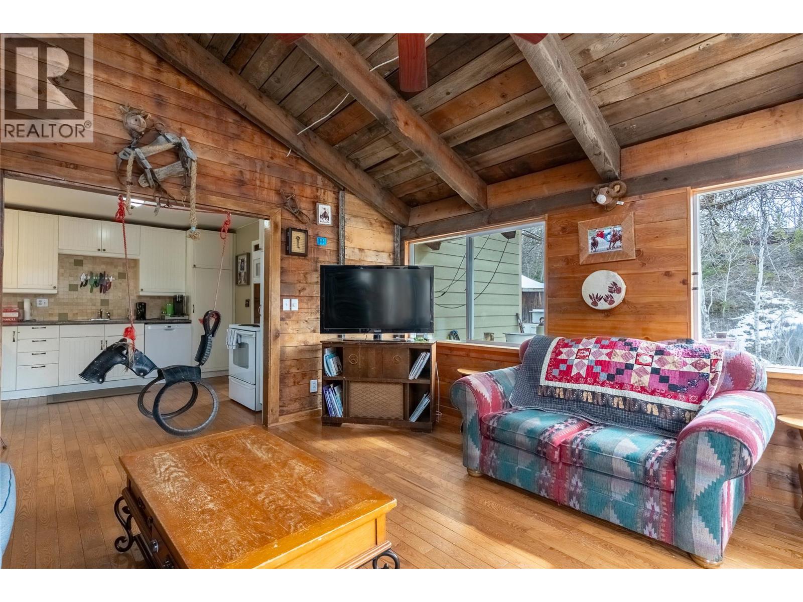  1556 CHASM Road, Clinton