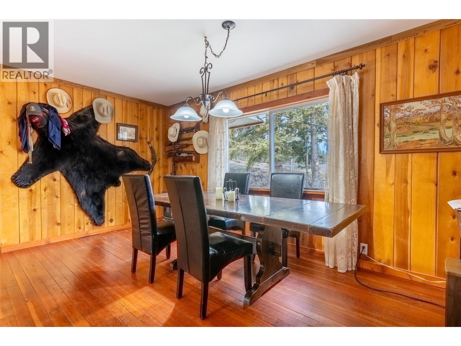  1556 CHASM Road, Clinton