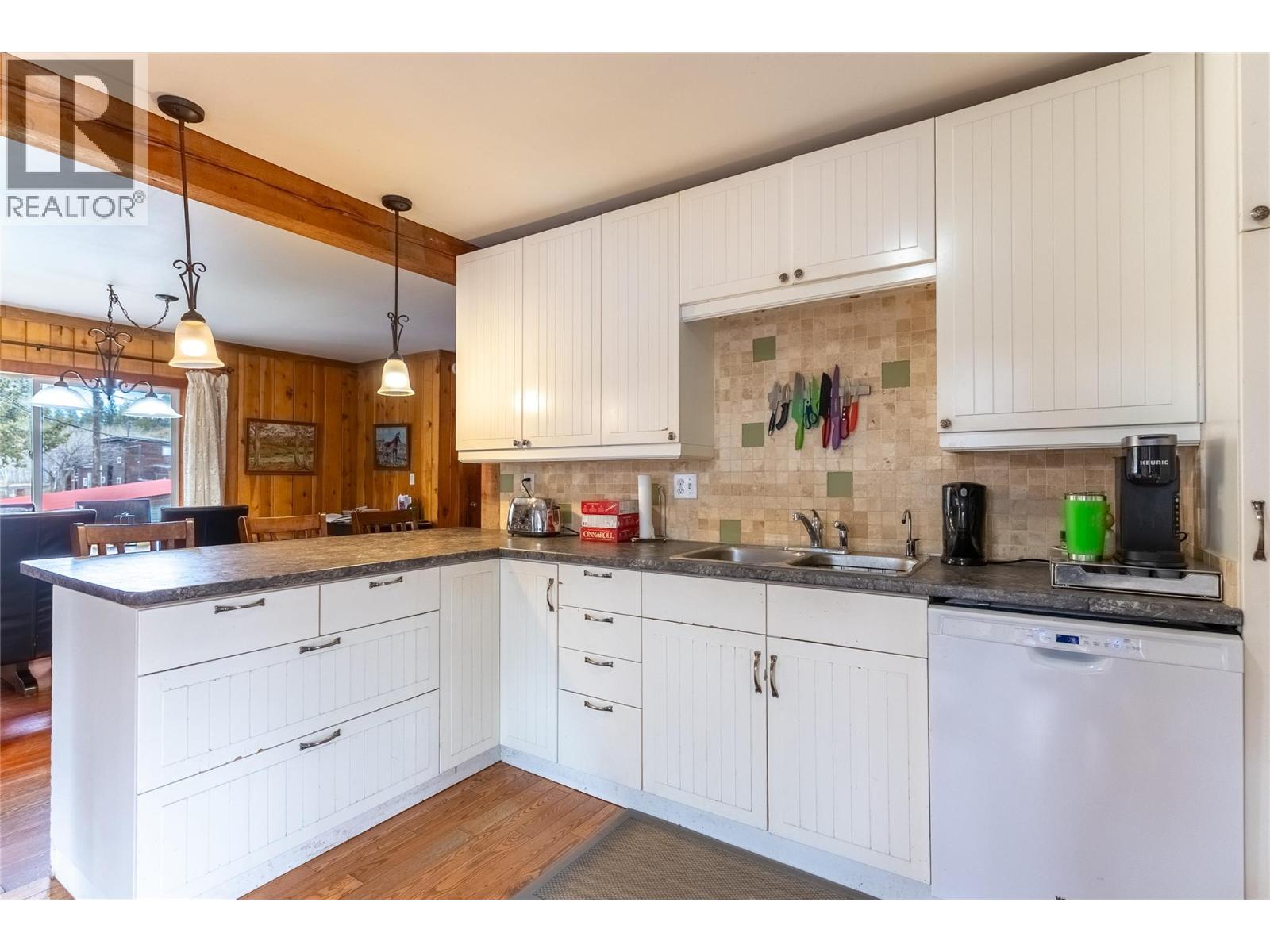  1556 CHASM Road, Clinton