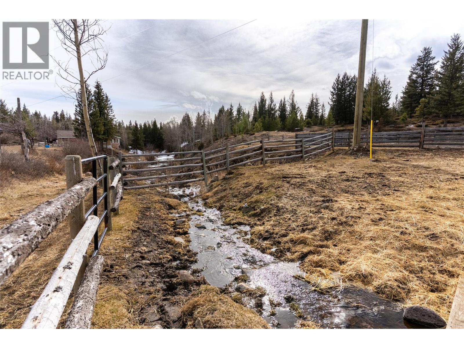  1556 CHASM Road, Clinton