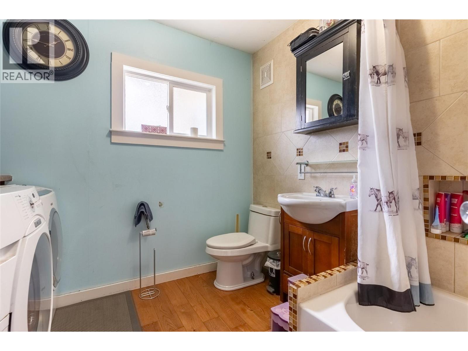  1556 CHASM Road, Clinton