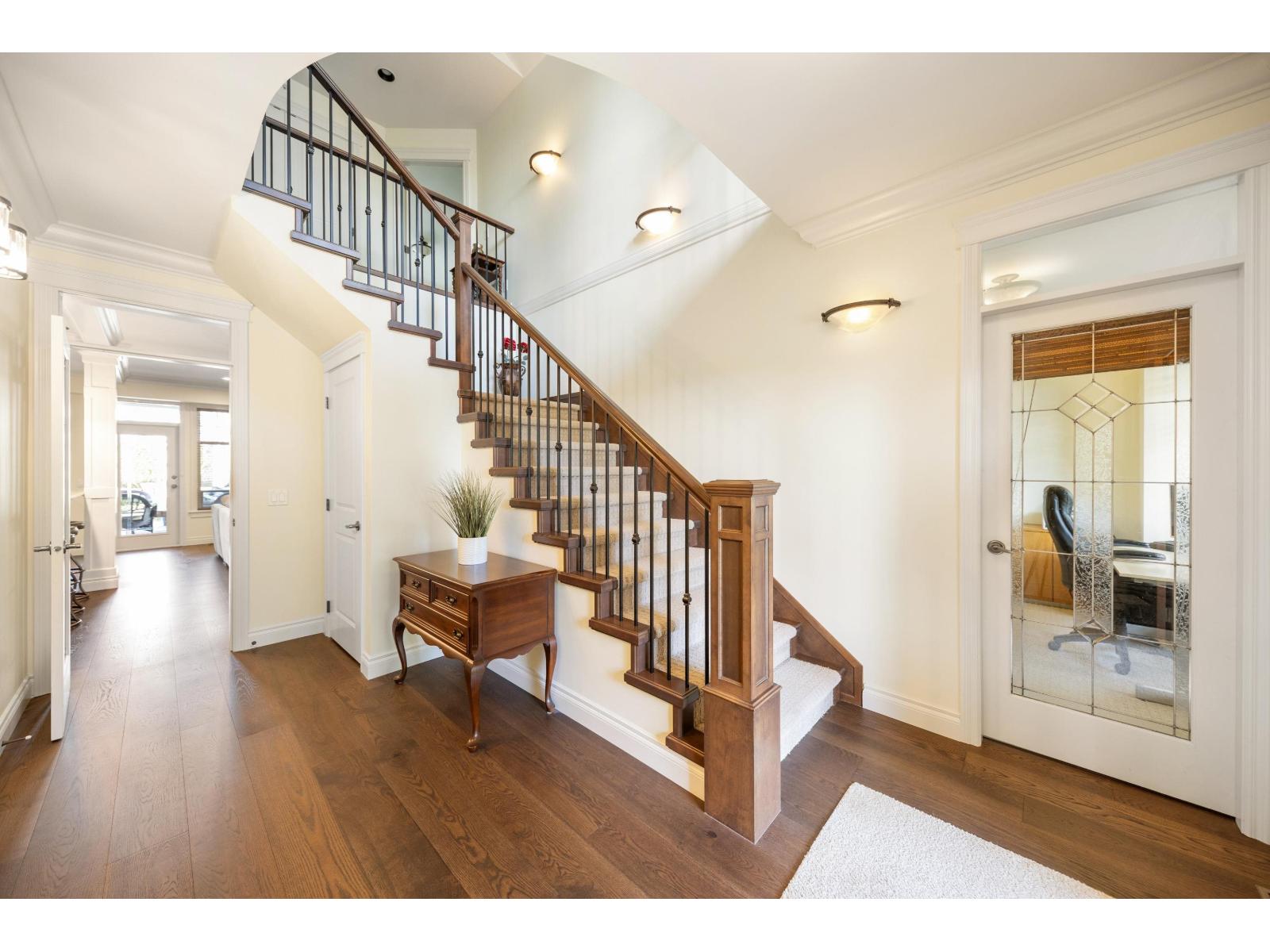 13785 MARINE DRIVE, White Rock