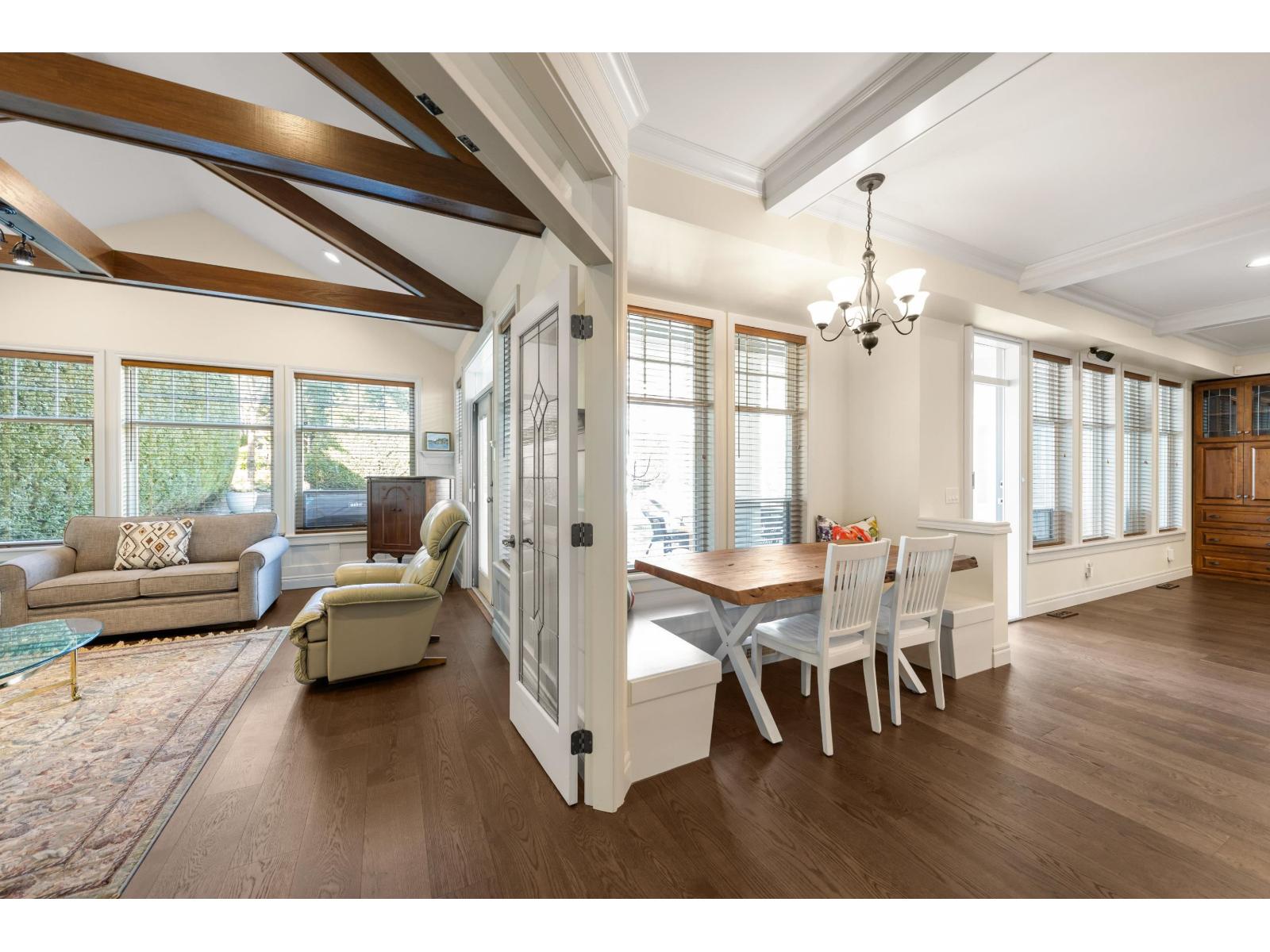 13785 MARINE DRIVE, White Rock