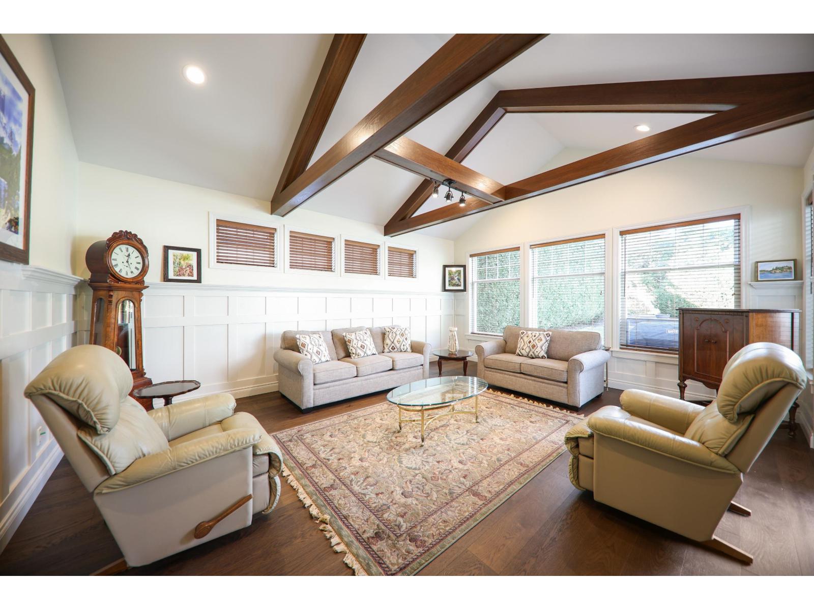 13785 MARINE DRIVE, White Rock