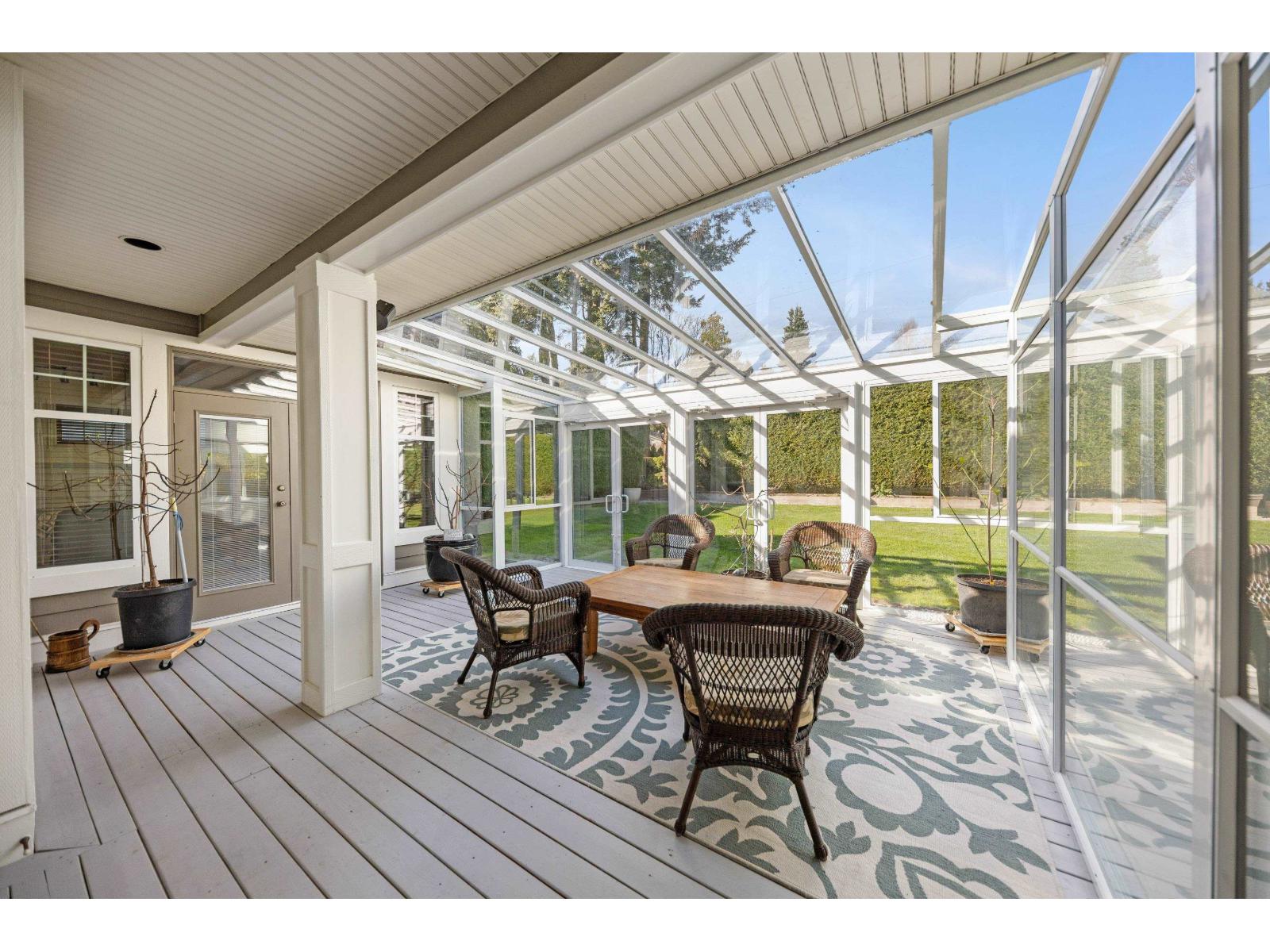 13785 MARINE DRIVE, White Rock