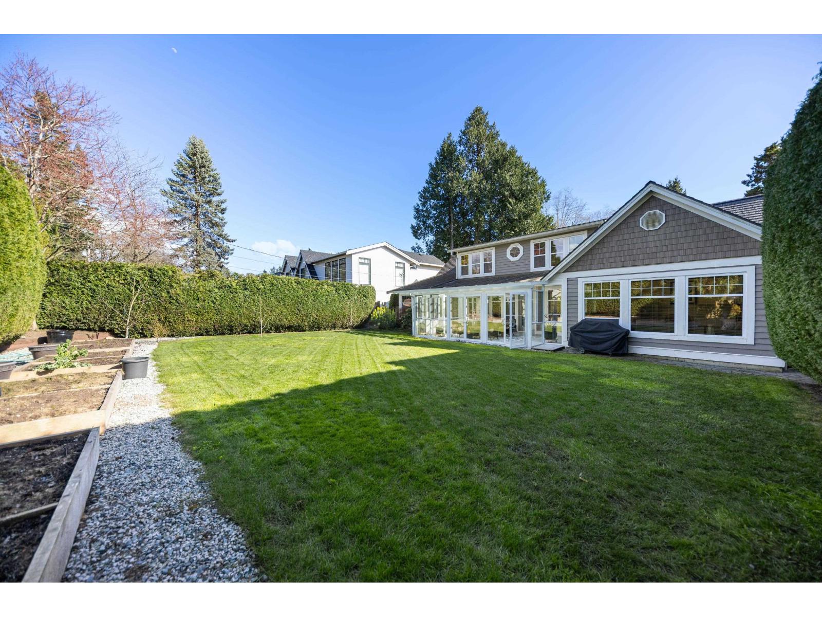 13785 MARINE DRIVE, White Rock