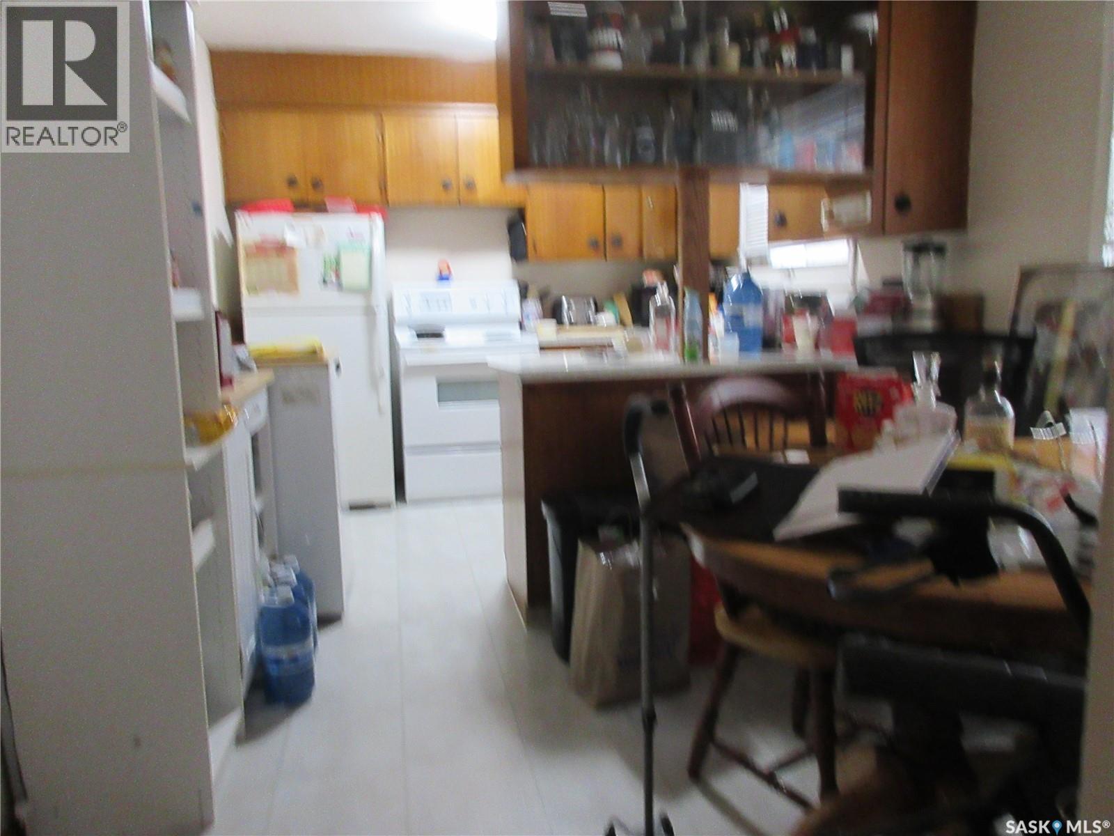 #182 ROTHWELL CRESCENT - 10