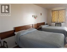 143 Railway Avenue, Coronach, SK S0H0Z0 Photo 12