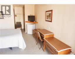 143 Railway Avenue, Coronach, SK S0H0Z0 Photo 15