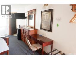 143 Railway Avenue, Coronach, SK S0H0Z0 Photo 20
