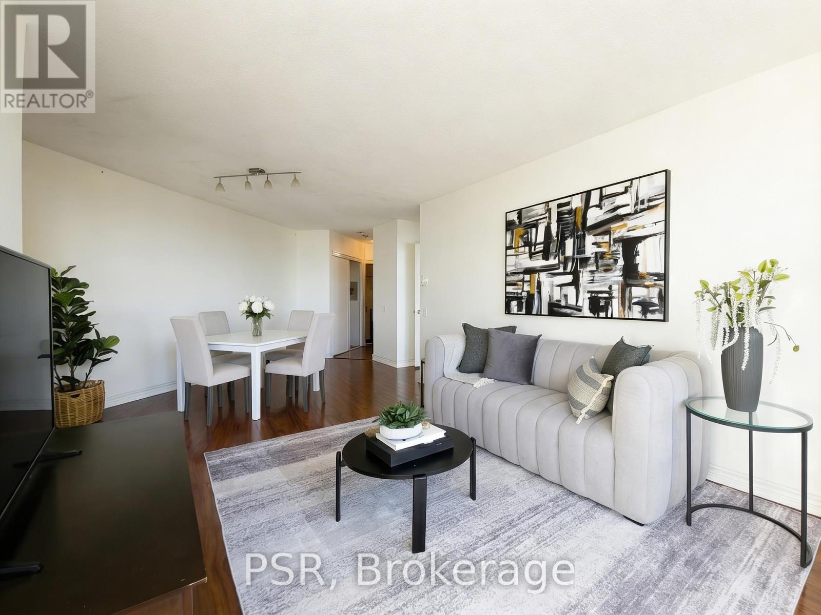 205 - 11 THORNCLIFFE PARK DRIVE