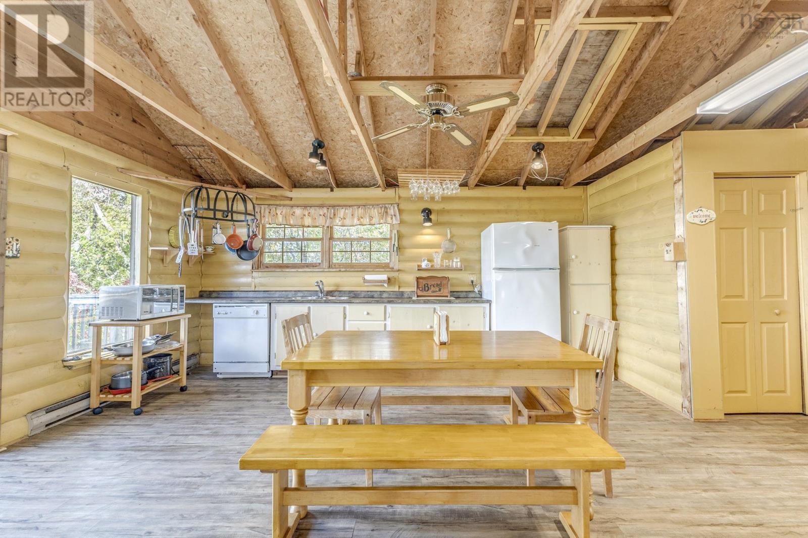 Property 22 of 26 of 2475 Gulf Shore Road