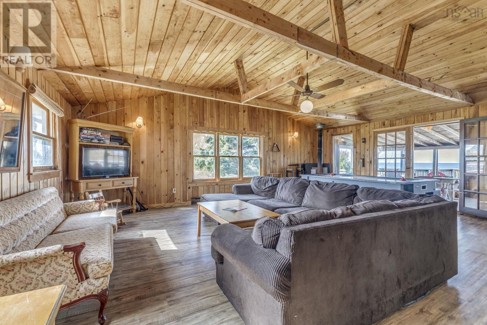 Property 23 of 26 of 2475 Gulf Shore Road