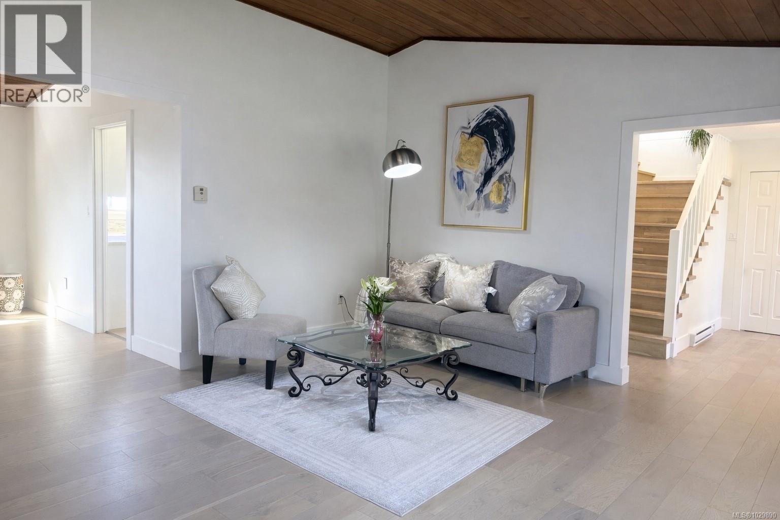 4026 CAVALLIN CRT - 4