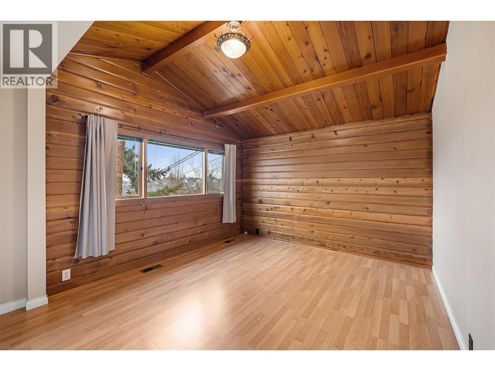 5267 CHUTE LAKE ROAD - 11