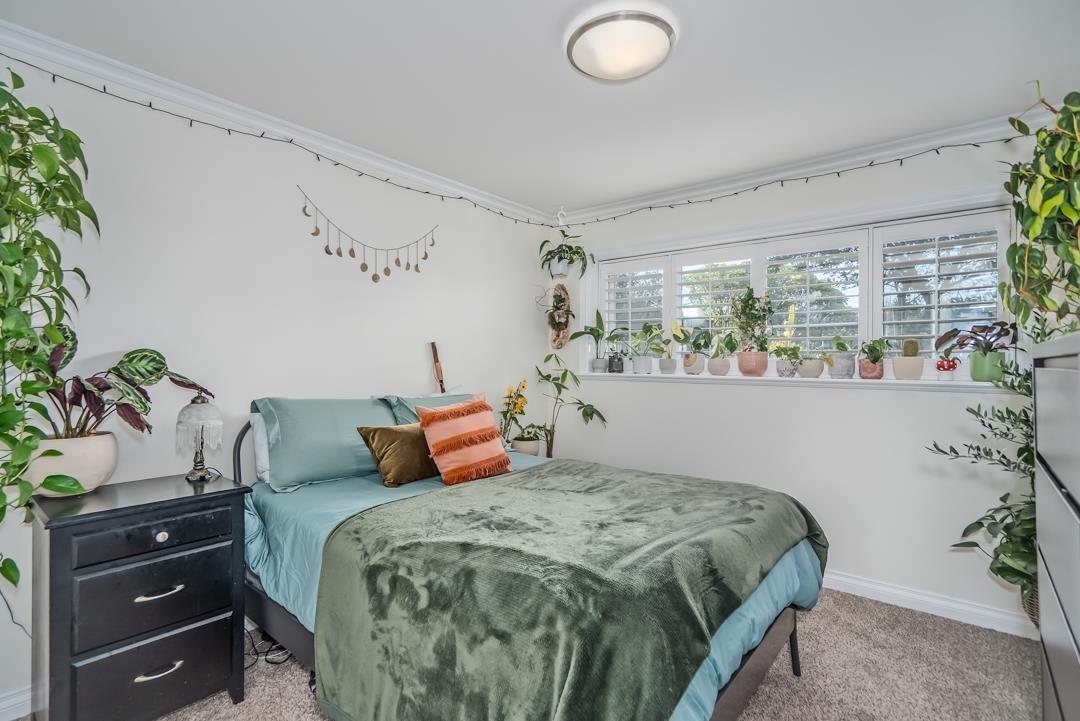 14433 SUNSET LANE, White Rock