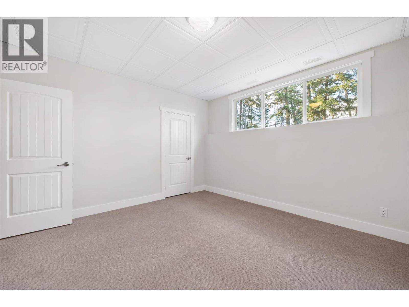 385 RIVERWIND DRIVE - 47