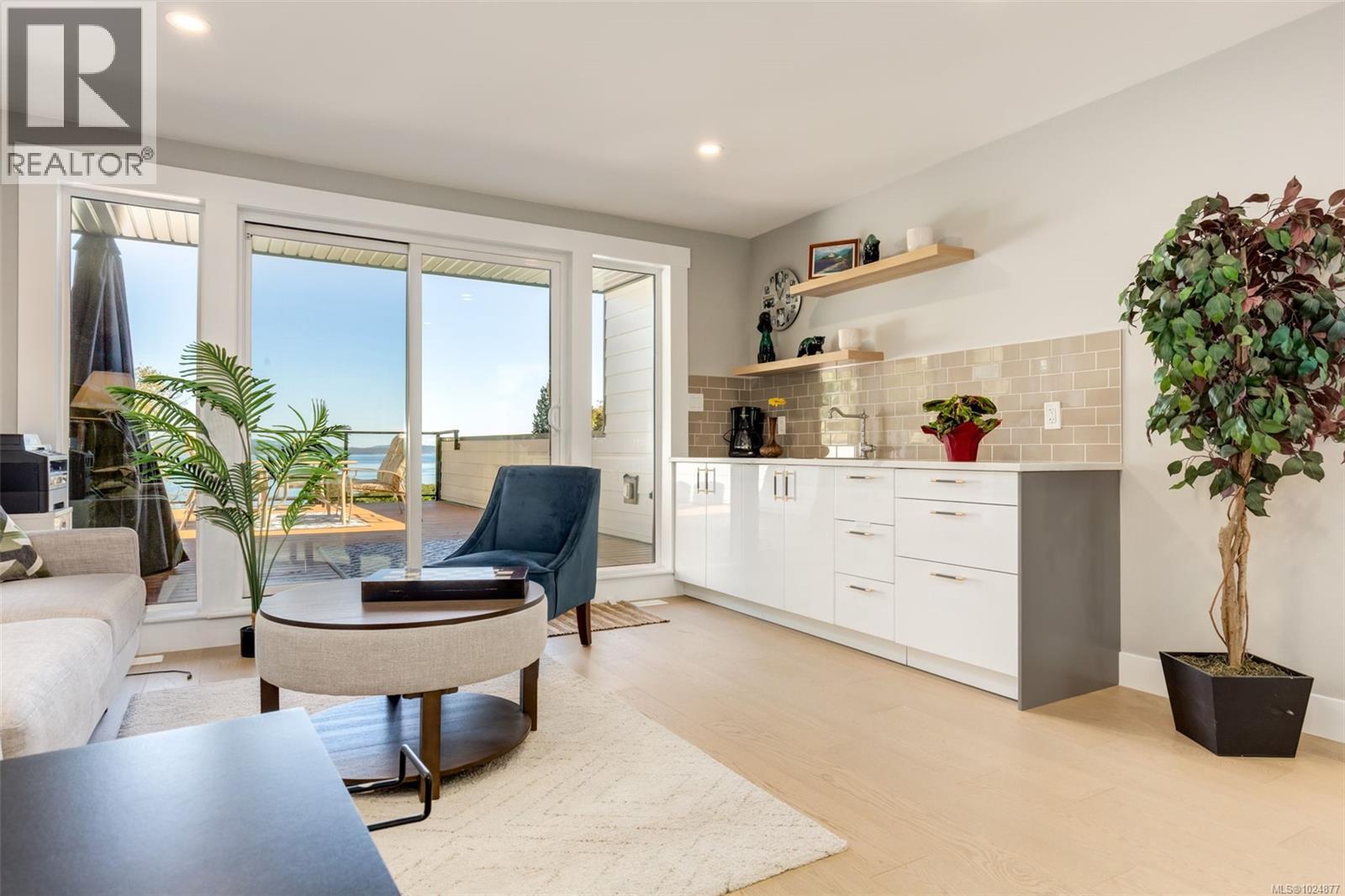 10333 CHEMAINUS RD - 32