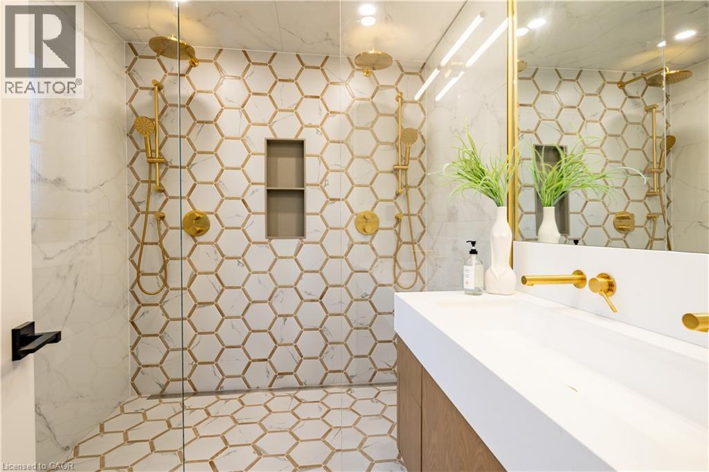 841 DANFORTH Place - 18