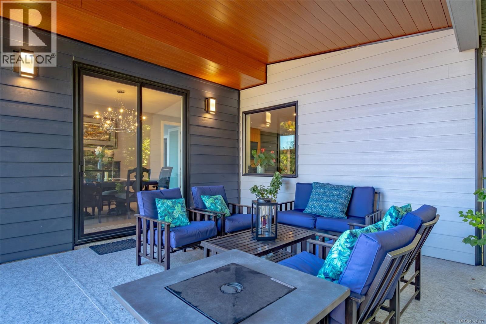 10333 Chemainus Rd - 16