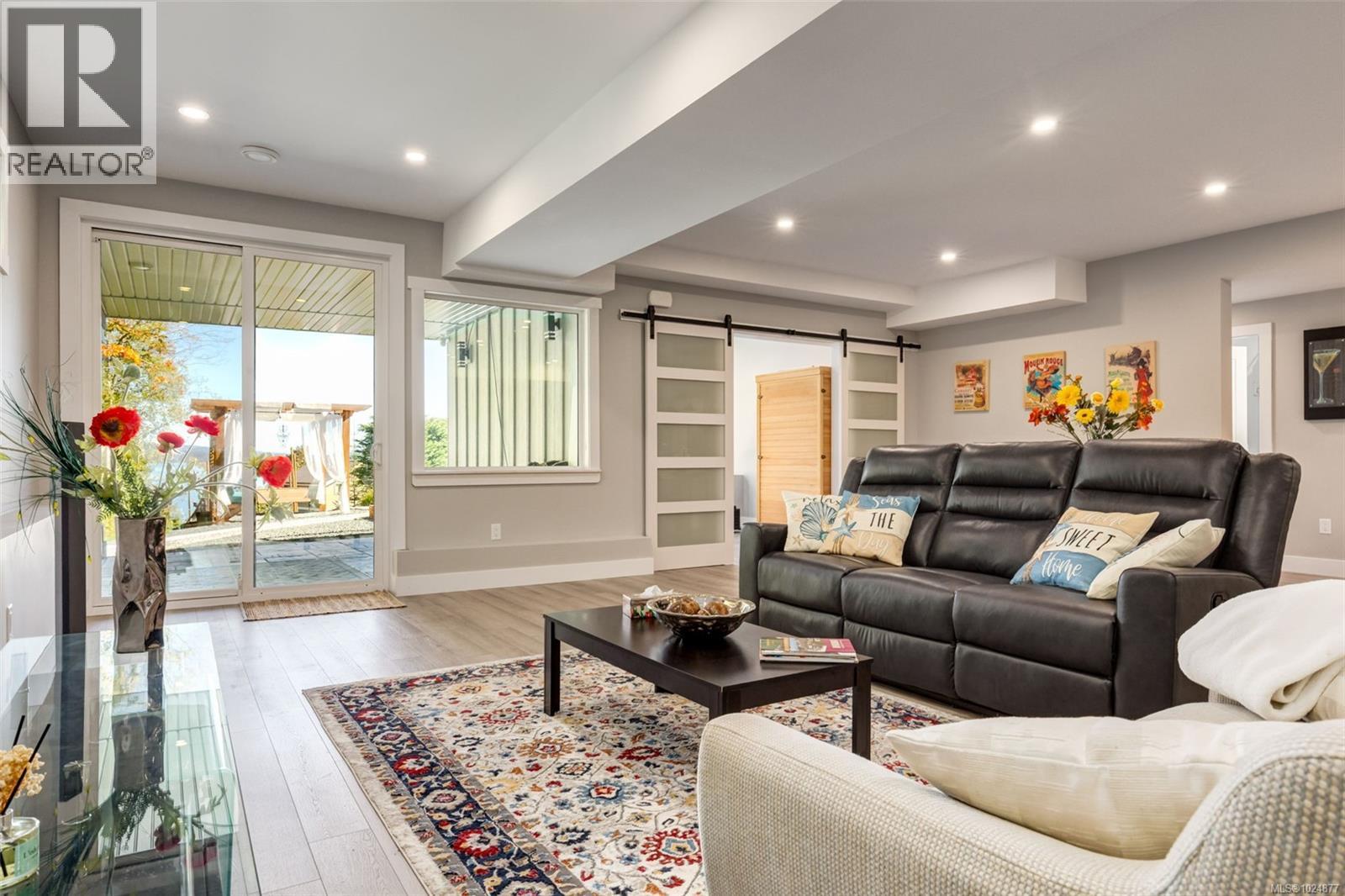 10333 CHEMAINUS RD - 43