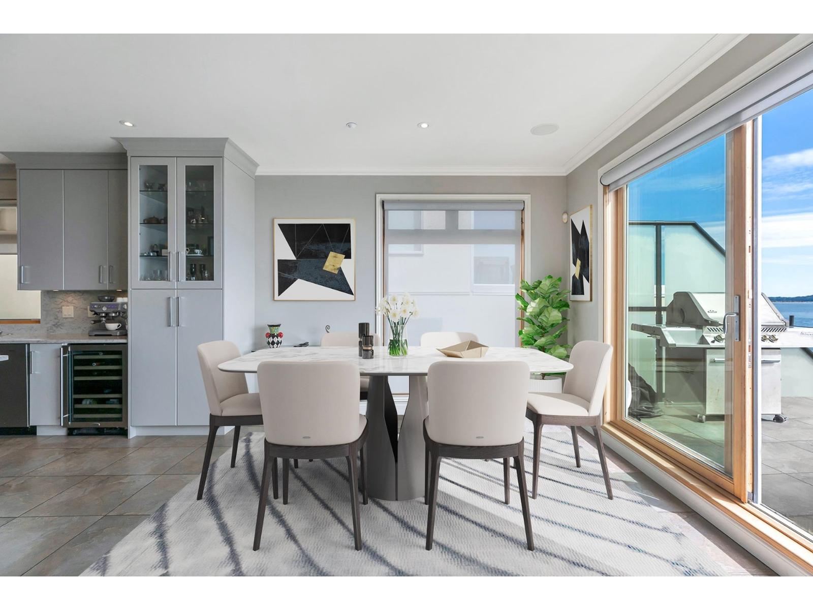 15364 VICTORIA AVENUE STREET, White Rock