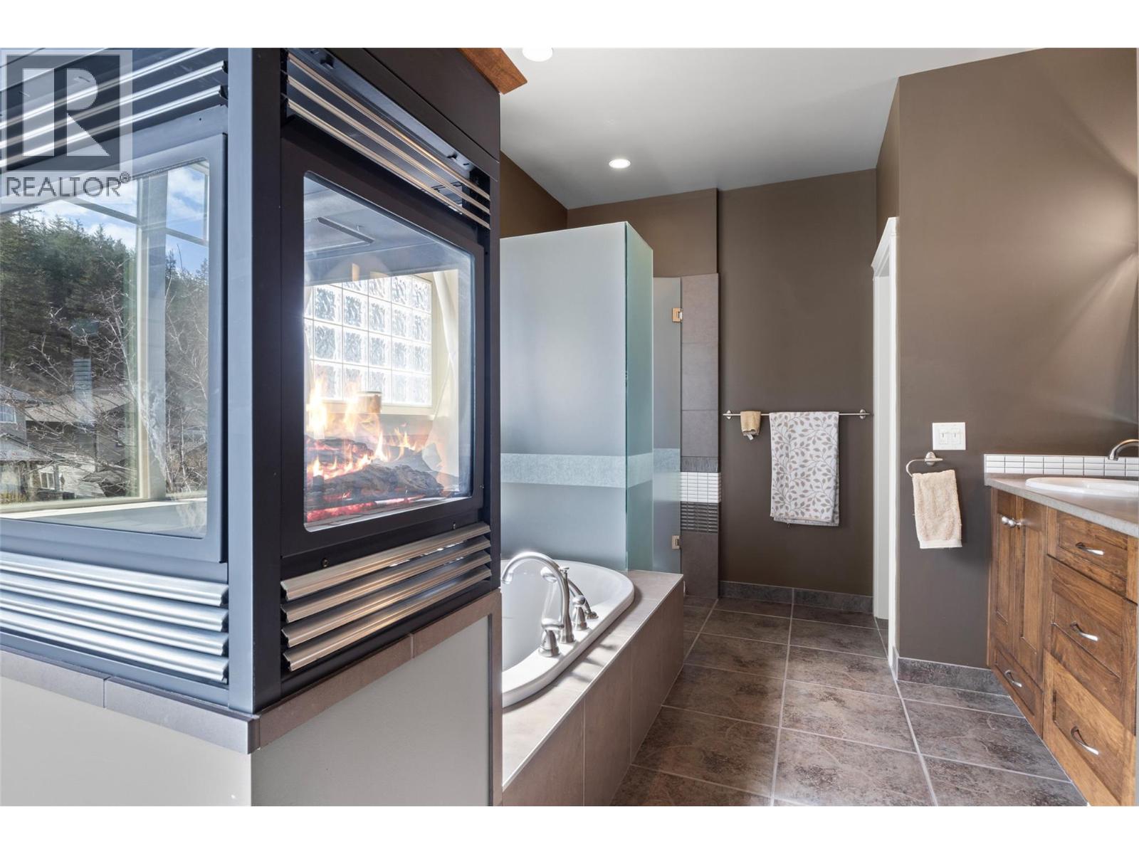 2510 WILLOWBRAE Court, Kamloops