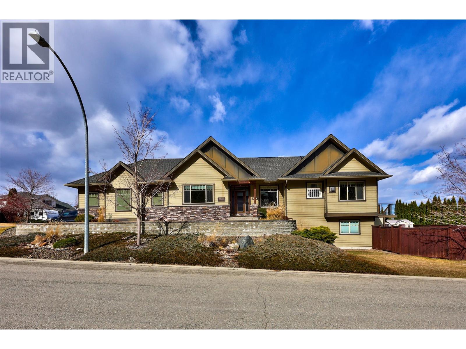 2510 WILLOWBRAE Court, Kamloops
