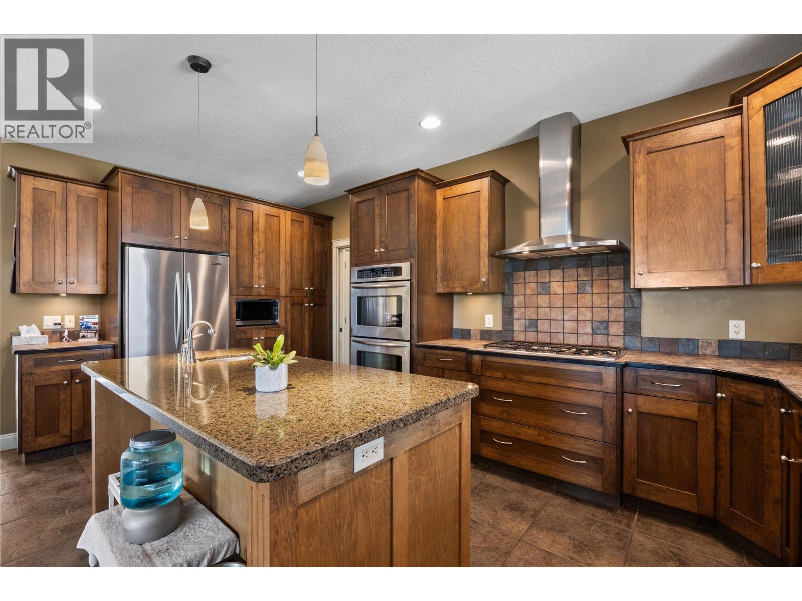 2510 WILLOWBRAE Court, Kamloops