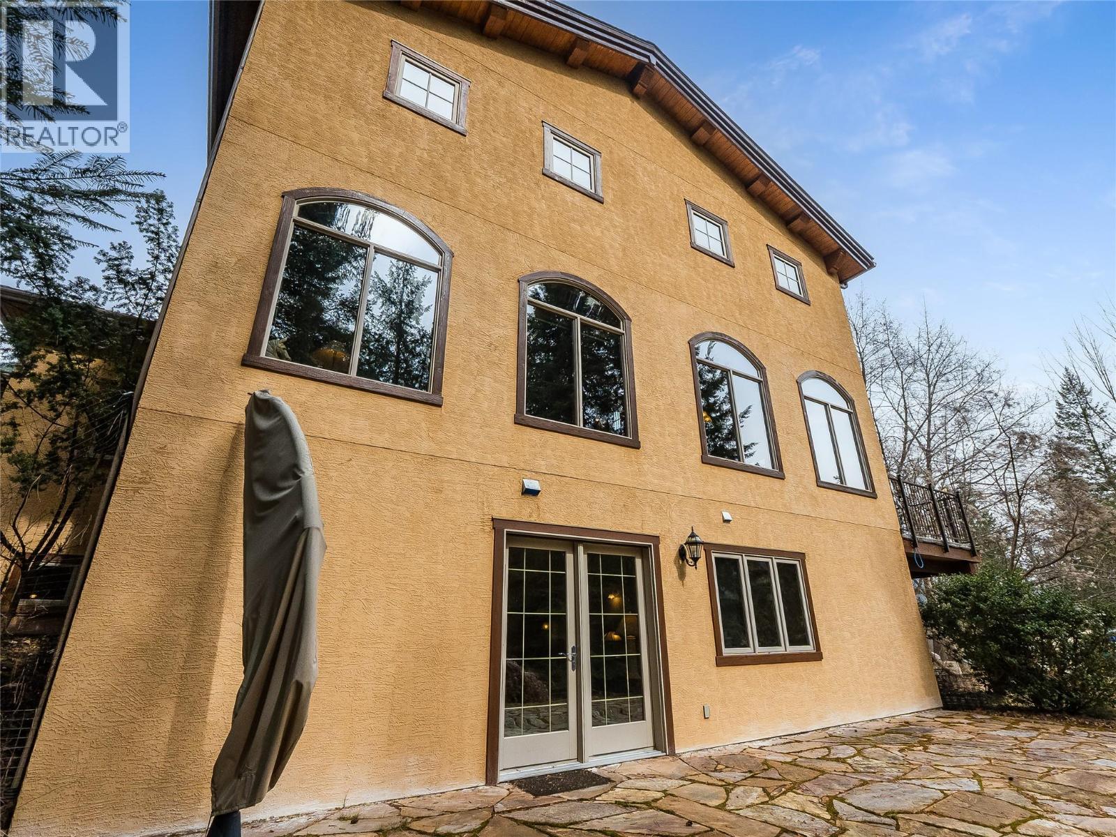 3179 HEDDLE Road - 83