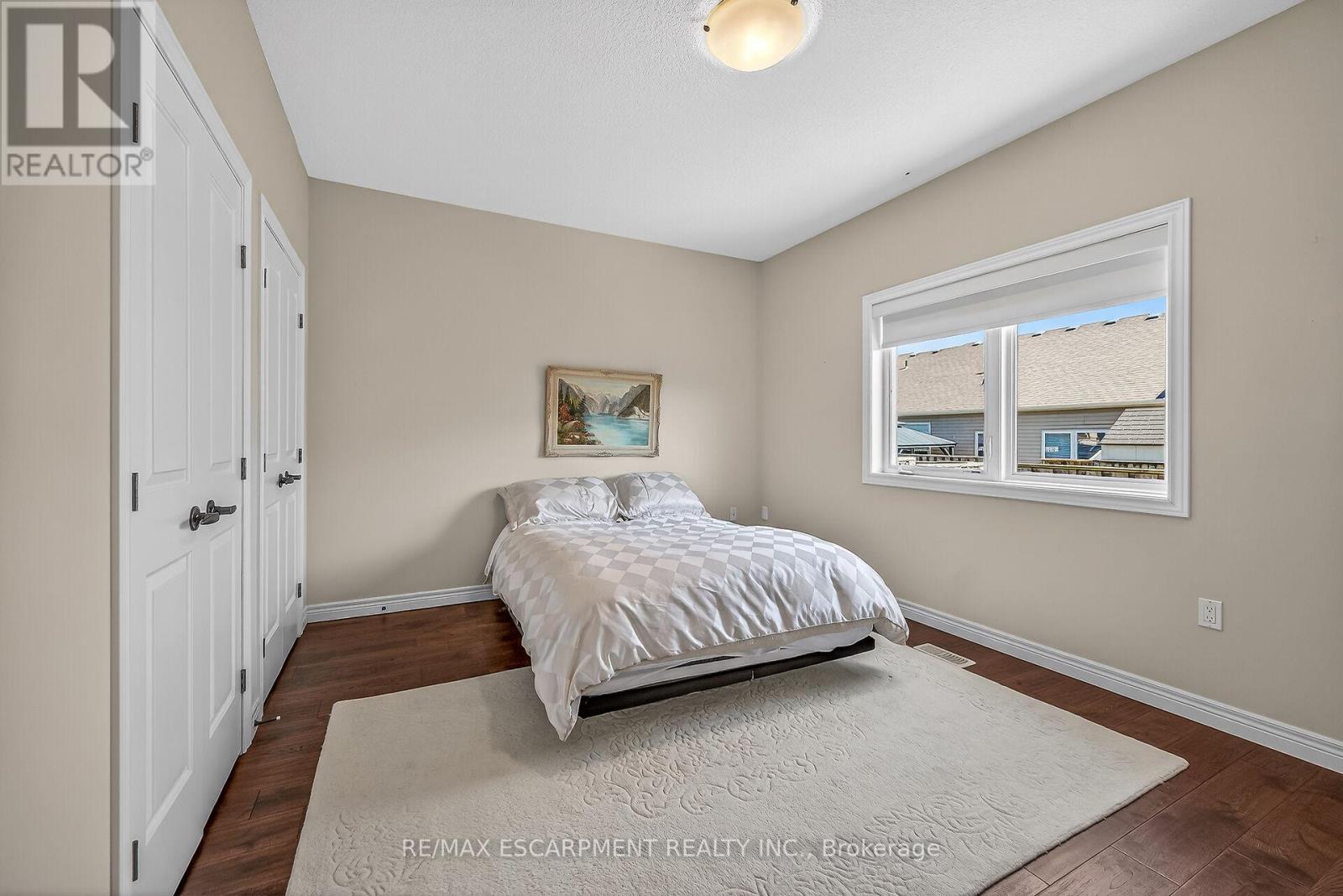 18 ECKER LANE - 16