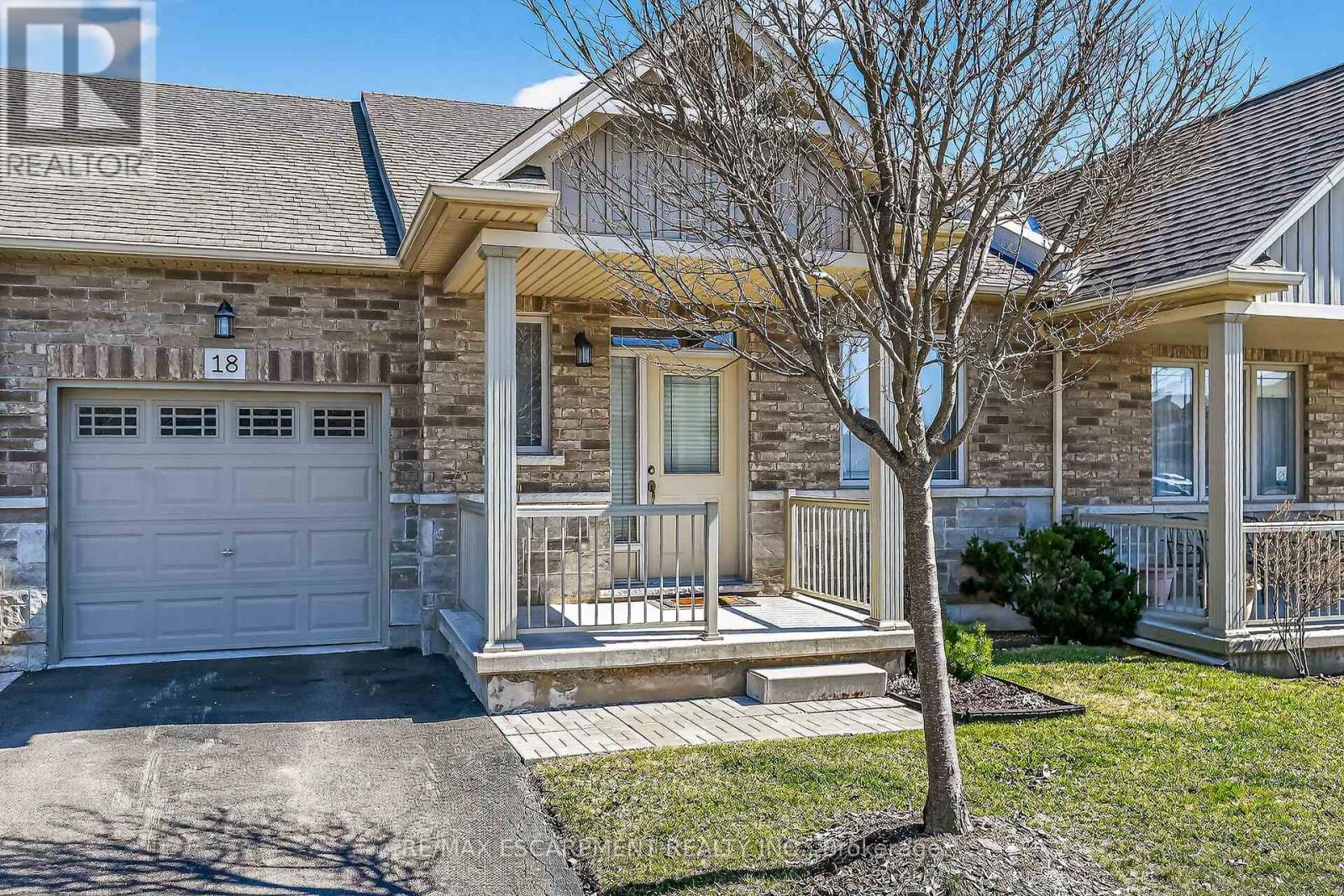 18 ECKER LANE - 2