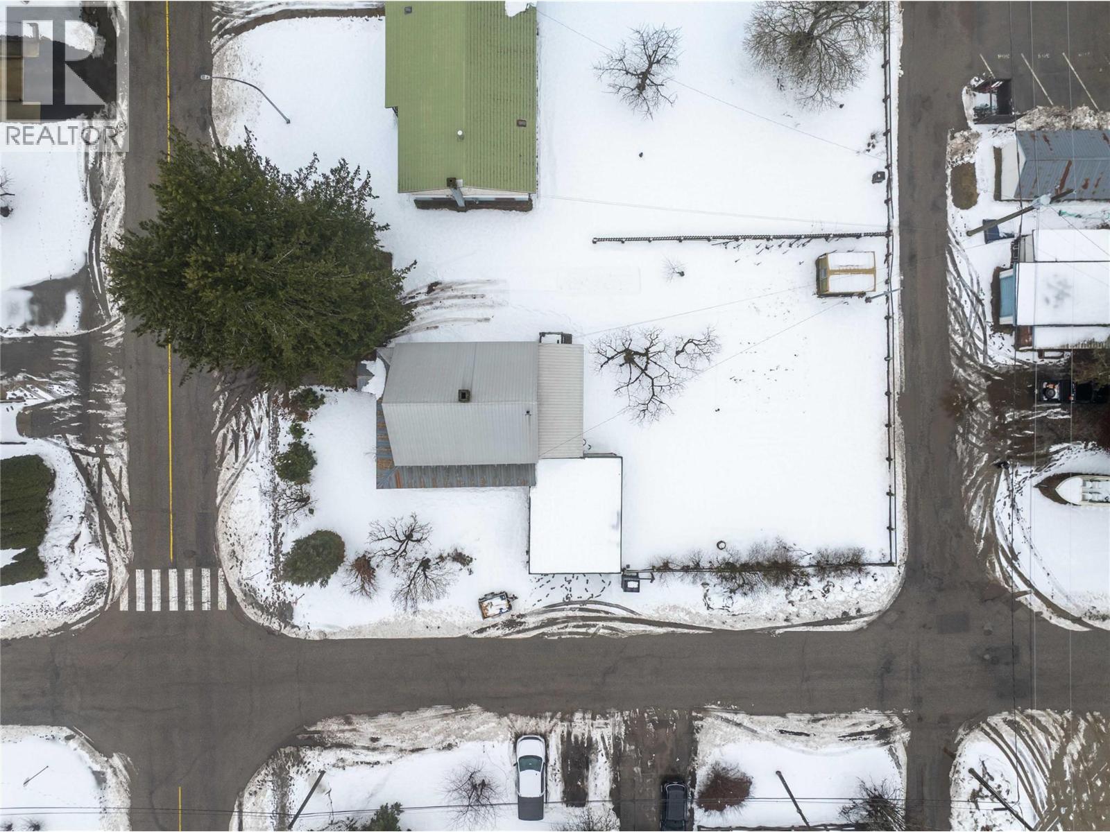 1202 First Street, Revelstoke