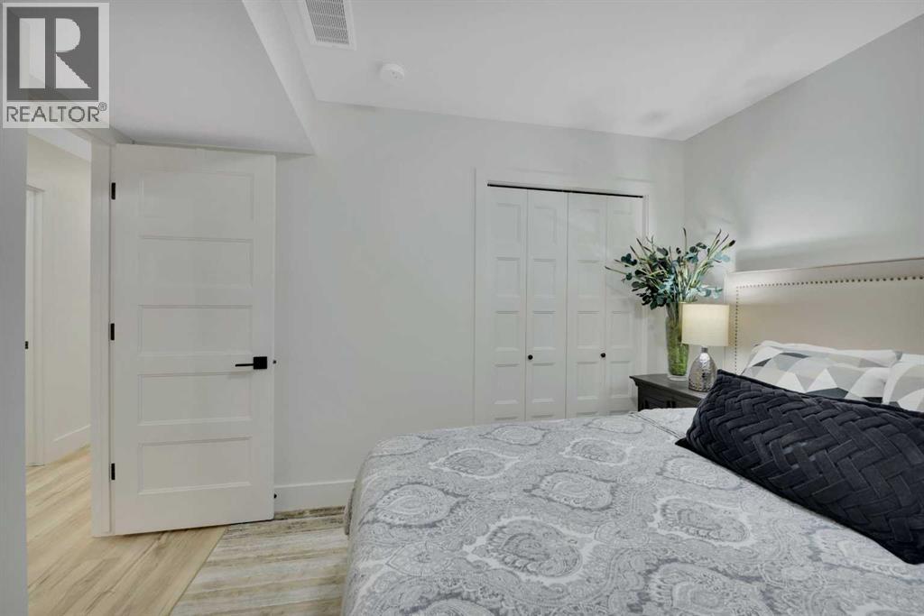 75 Golden Crescent, Red Deer