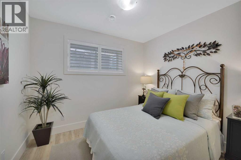 75 Golden Crescent, Red Deer