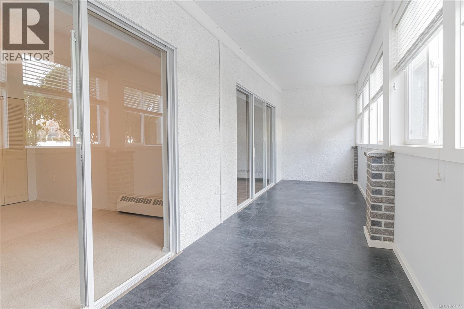 108 2040 White Birch Road, Sidney