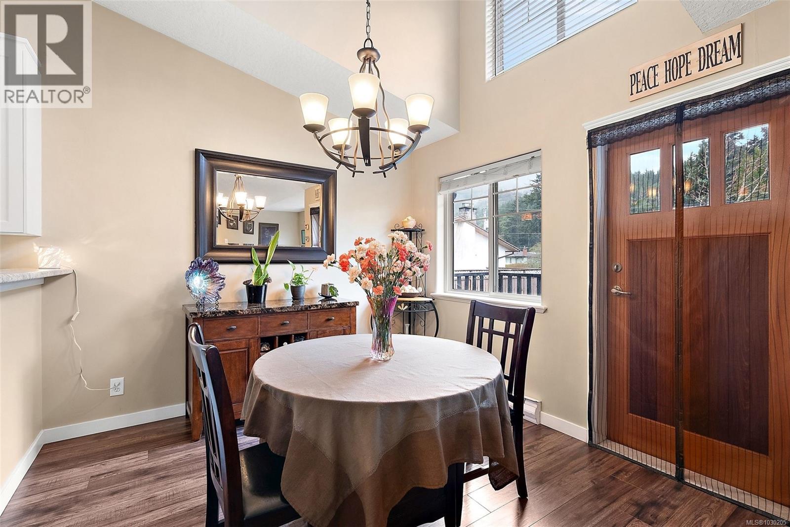 1295 Regal Crt - 7