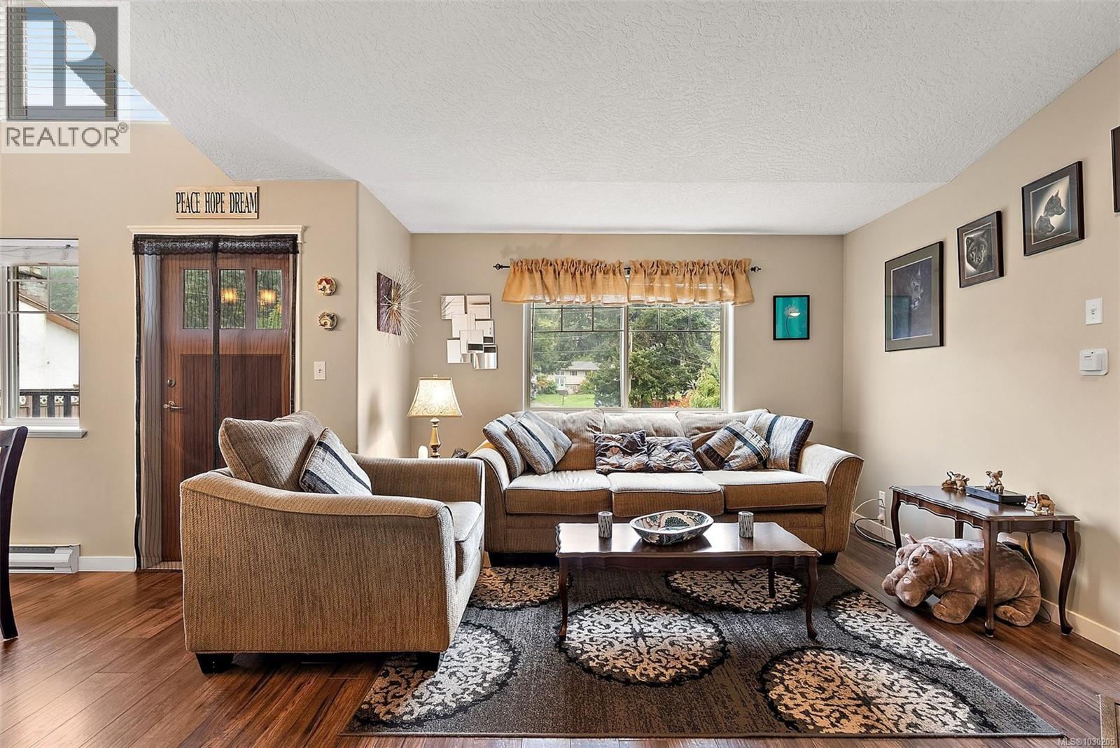 1295 Regal Crt - 3