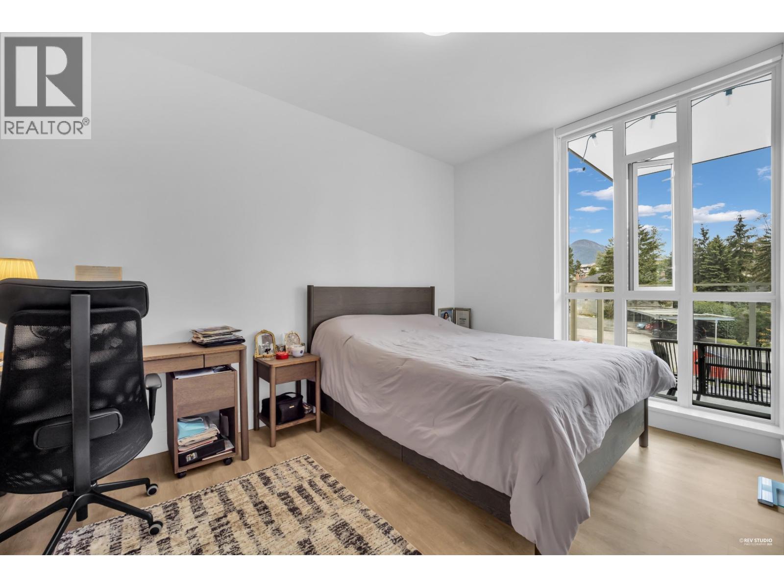 208 2385 EMERY COURT, North Vancouver