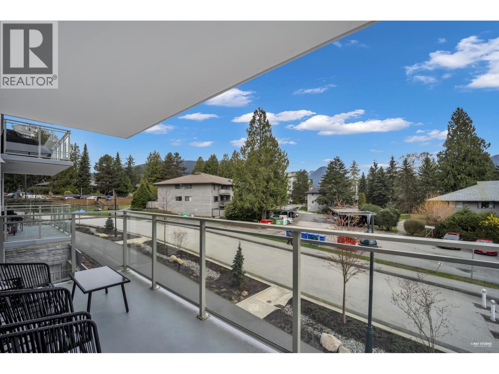 208 2385 EMERY COURT, North Vancouver