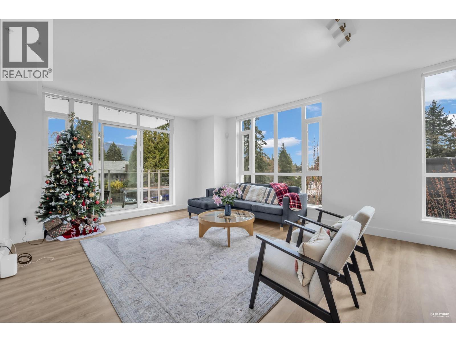 208 2385 EMERY COURT, North Vancouver