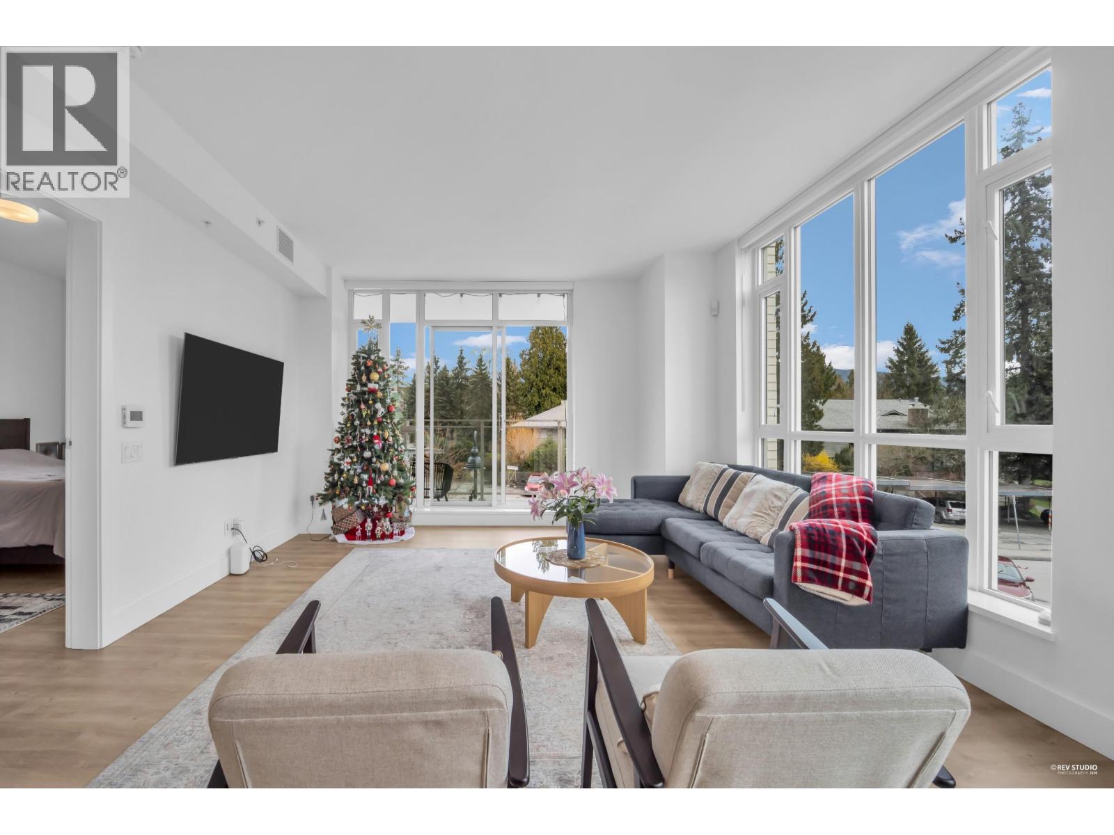 208 2385 EMERY COURT, North Vancouver