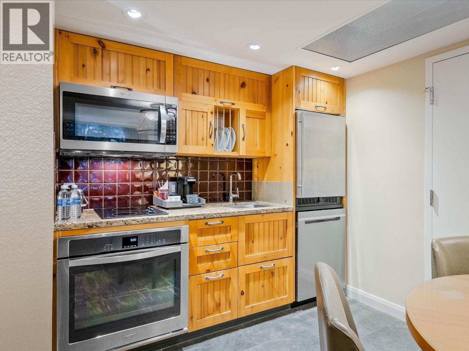 679 4090 WHISTLER WAY, Whistler