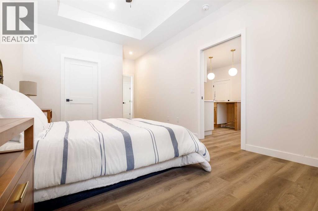 5463 55 Avenue, Lacombe