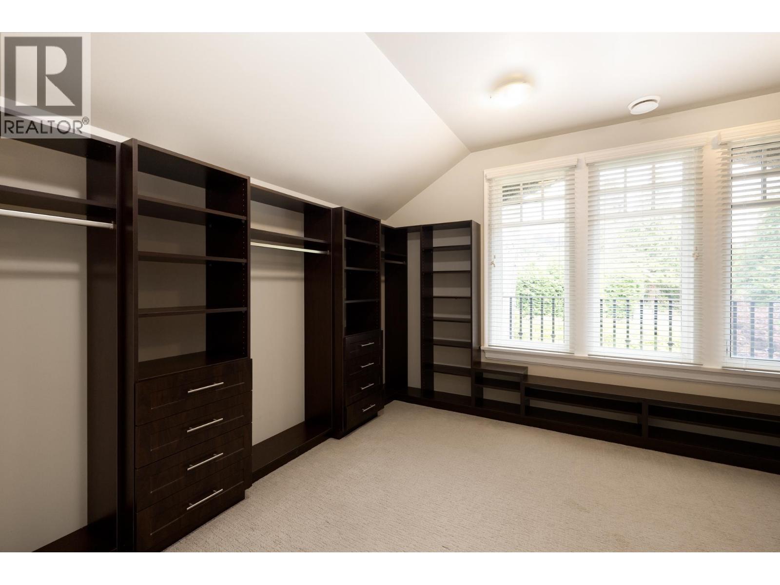 920 PYRFORD ROAD, West Vancouver