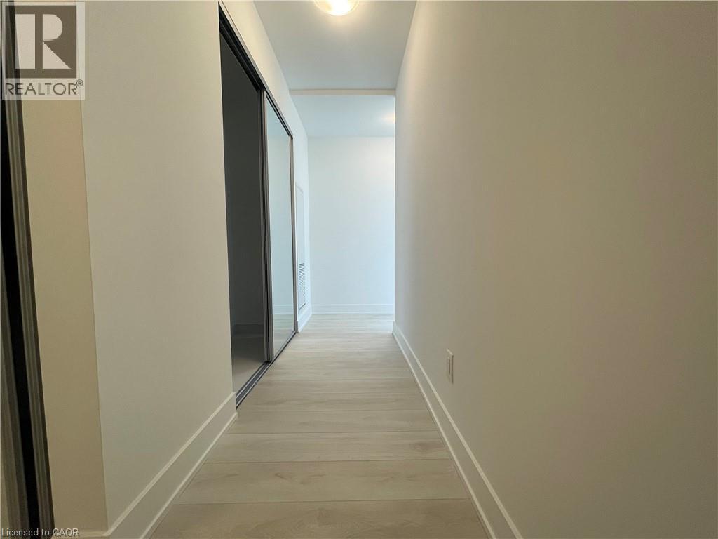 #814 2489 TAUNTON ROAD - 3
